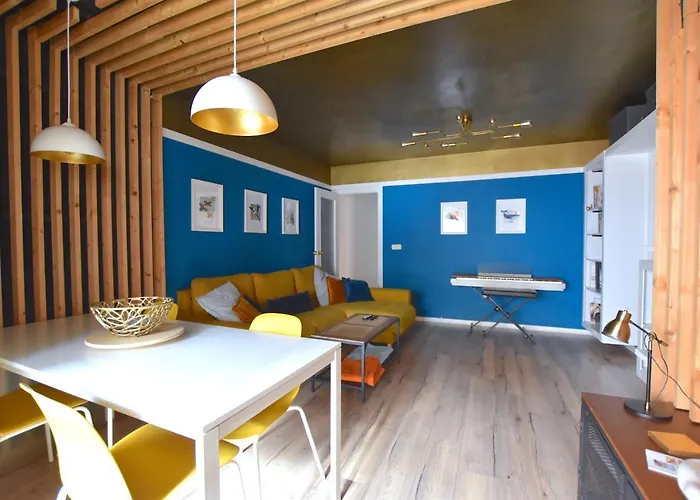Habitacion En Apartamento De Diseno